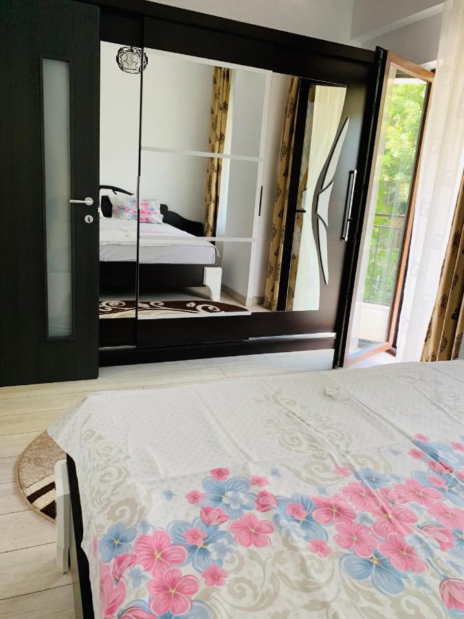 יאשי Bridge Tower Residence מראה חיצוני תמונה